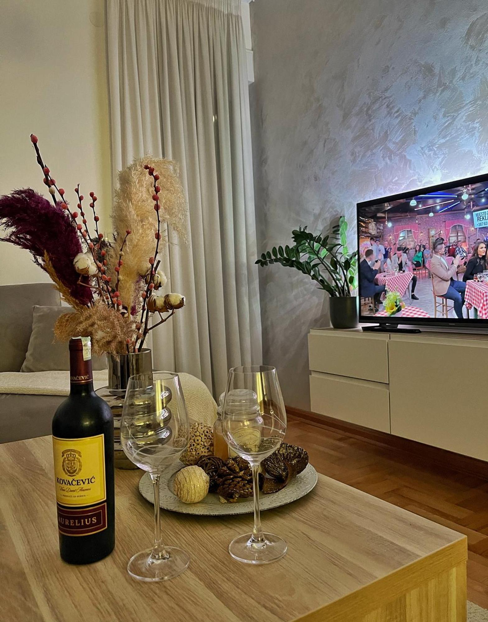 Monarh Apartment บิเยลยินา ภายนอก รูปภาพ